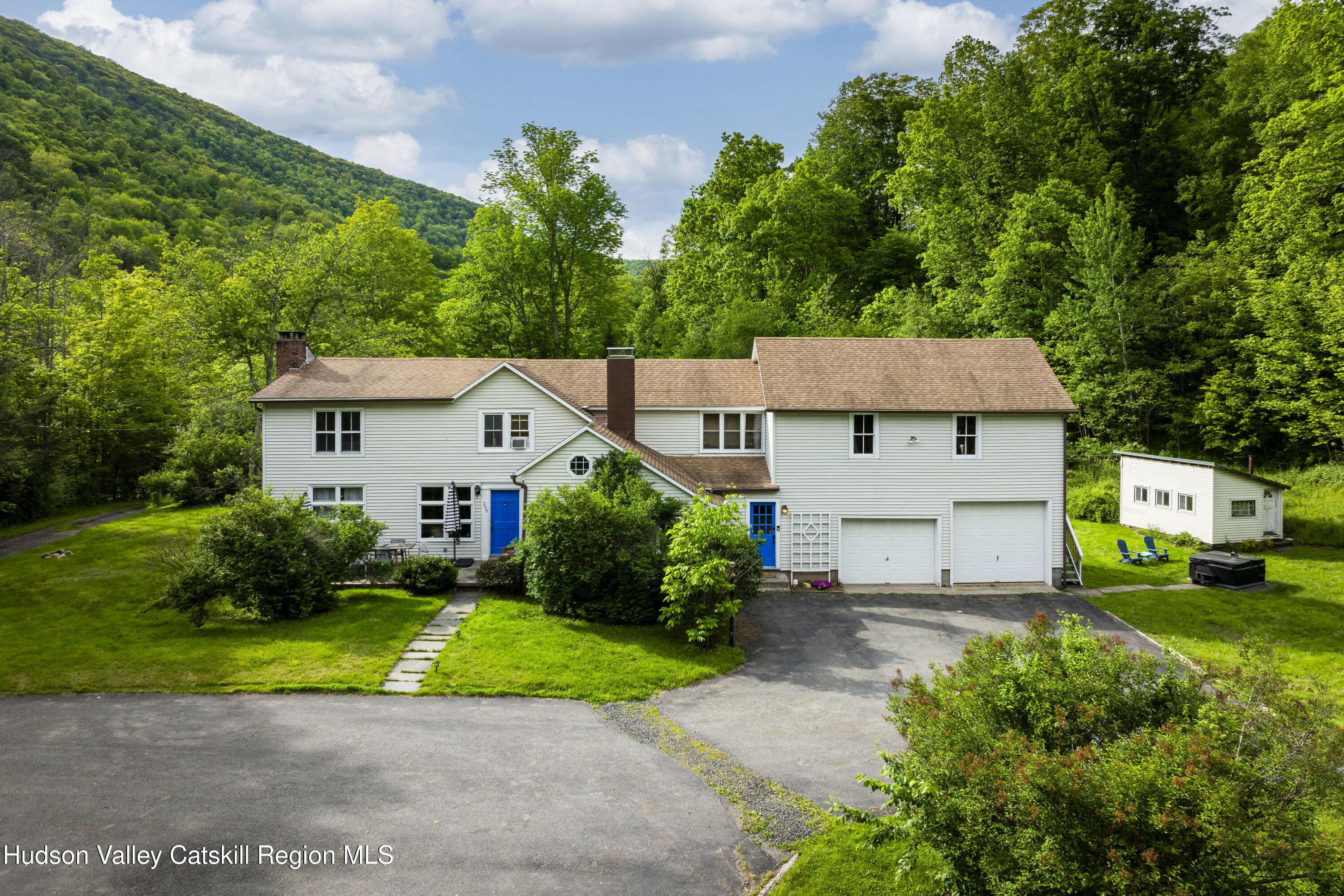 Property for Sale at 204208 42 Route, Shandaken, New York - Bedrooms: 6 
Bathrooms: 4  - $925,000