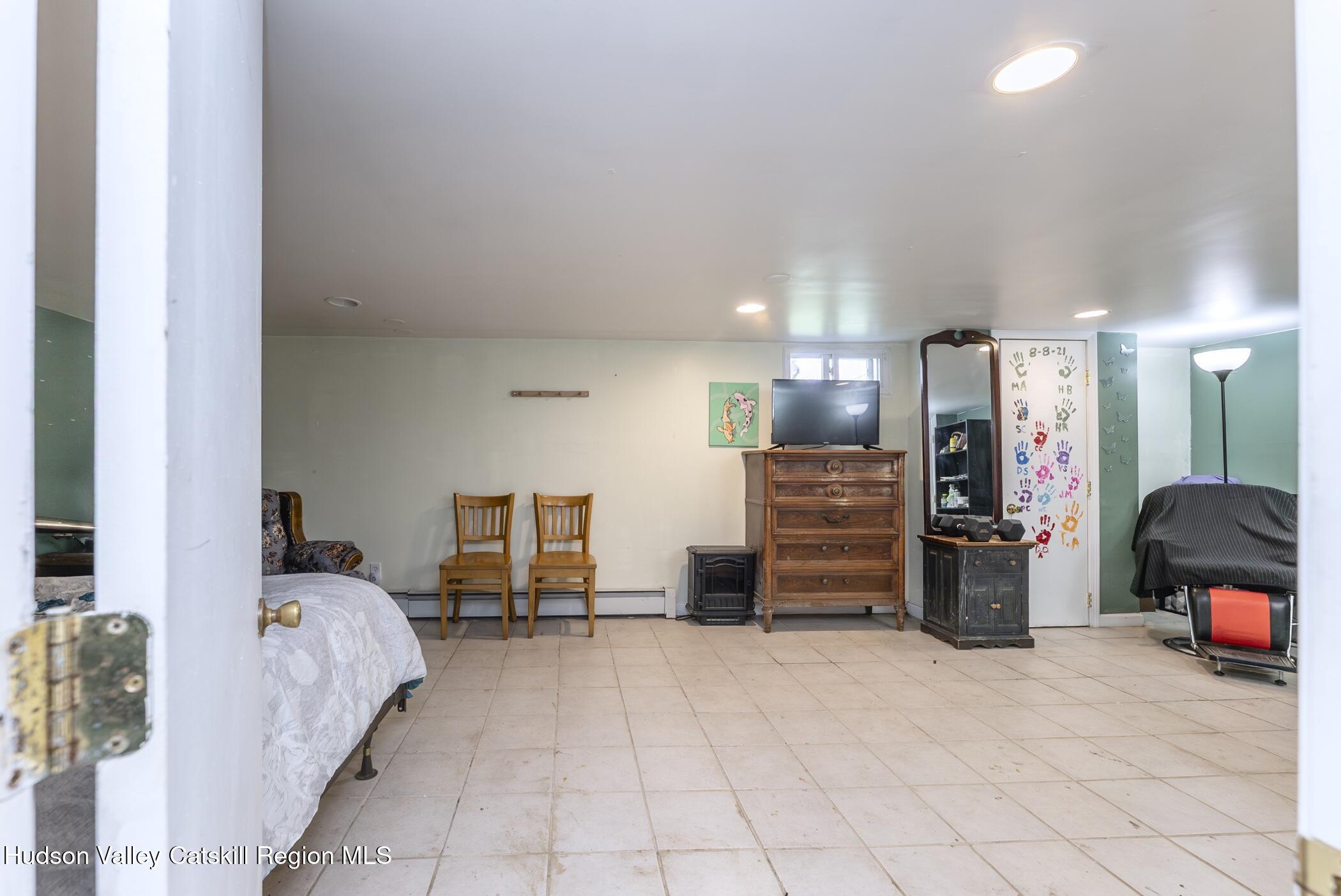 7 W David Street, Ellenville, New Mexico image 19