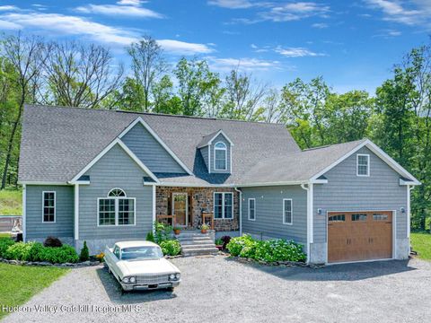 Homes For Sale - 174 Grove School Road<br/> Catskill, NY 12414