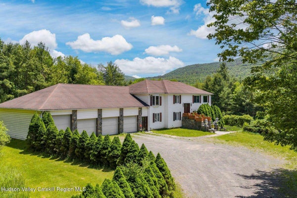 1328 SCRIBNER HOLLOW RD, EAST JEWETT, NY 12424 - Image cb214d23ee77a6be08f7f3c77091fbbf/583479247