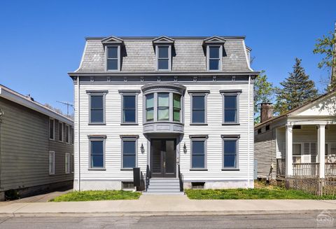 Multifamily For Sale - 356 Union St<br/> Hudson, NY 12534