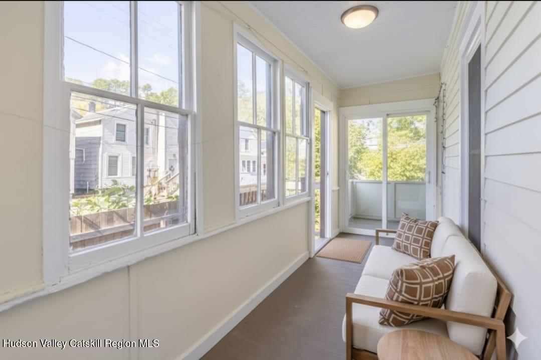 Kingston, New York 12401, United States, 2 Bedrooms Bedrooms, ,2 BathroomsBathrooms,Residential,Active,232388