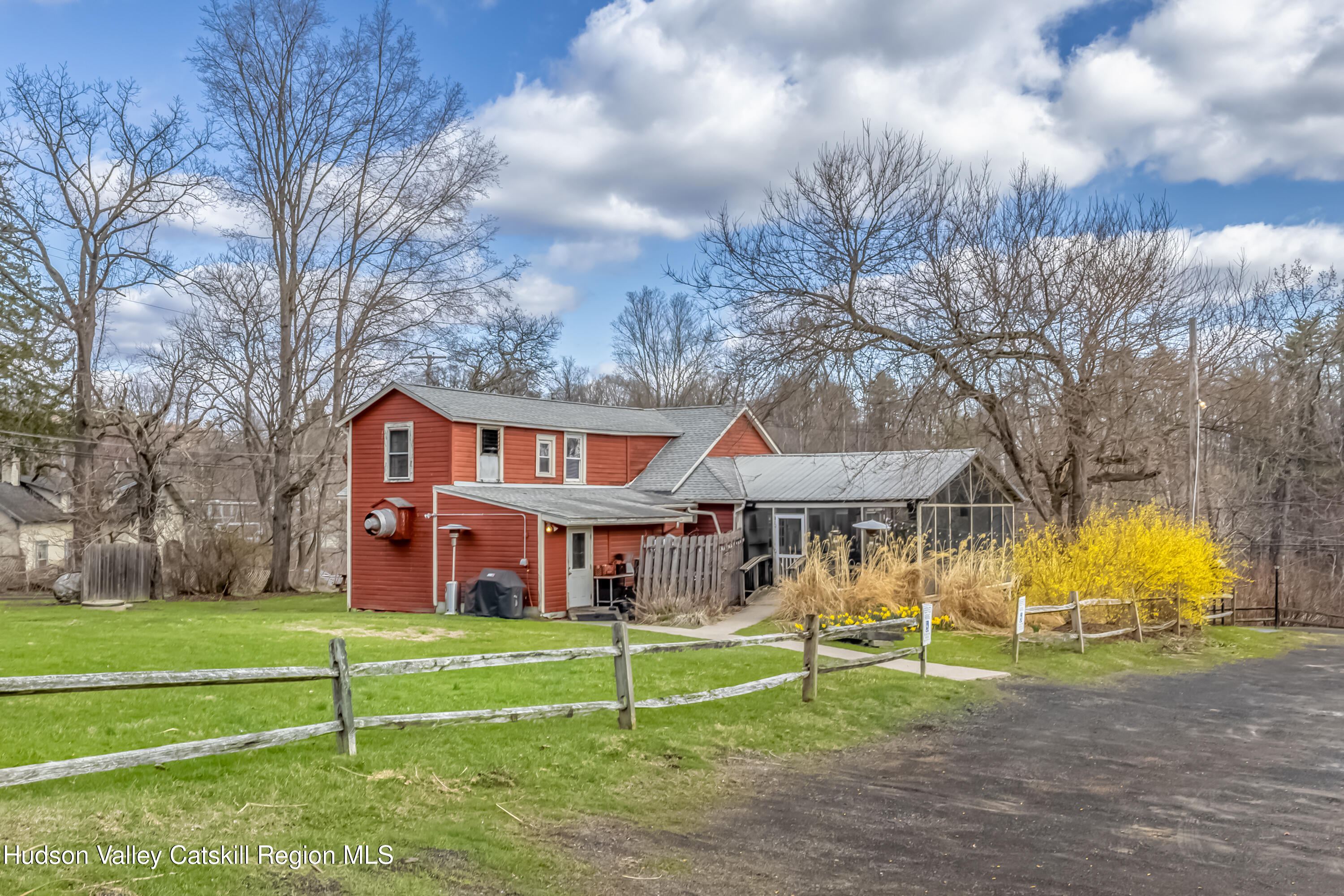 High Falls, New York 12440, United States, ,2 BathroomsBathrooms,Commercial,Active,107232