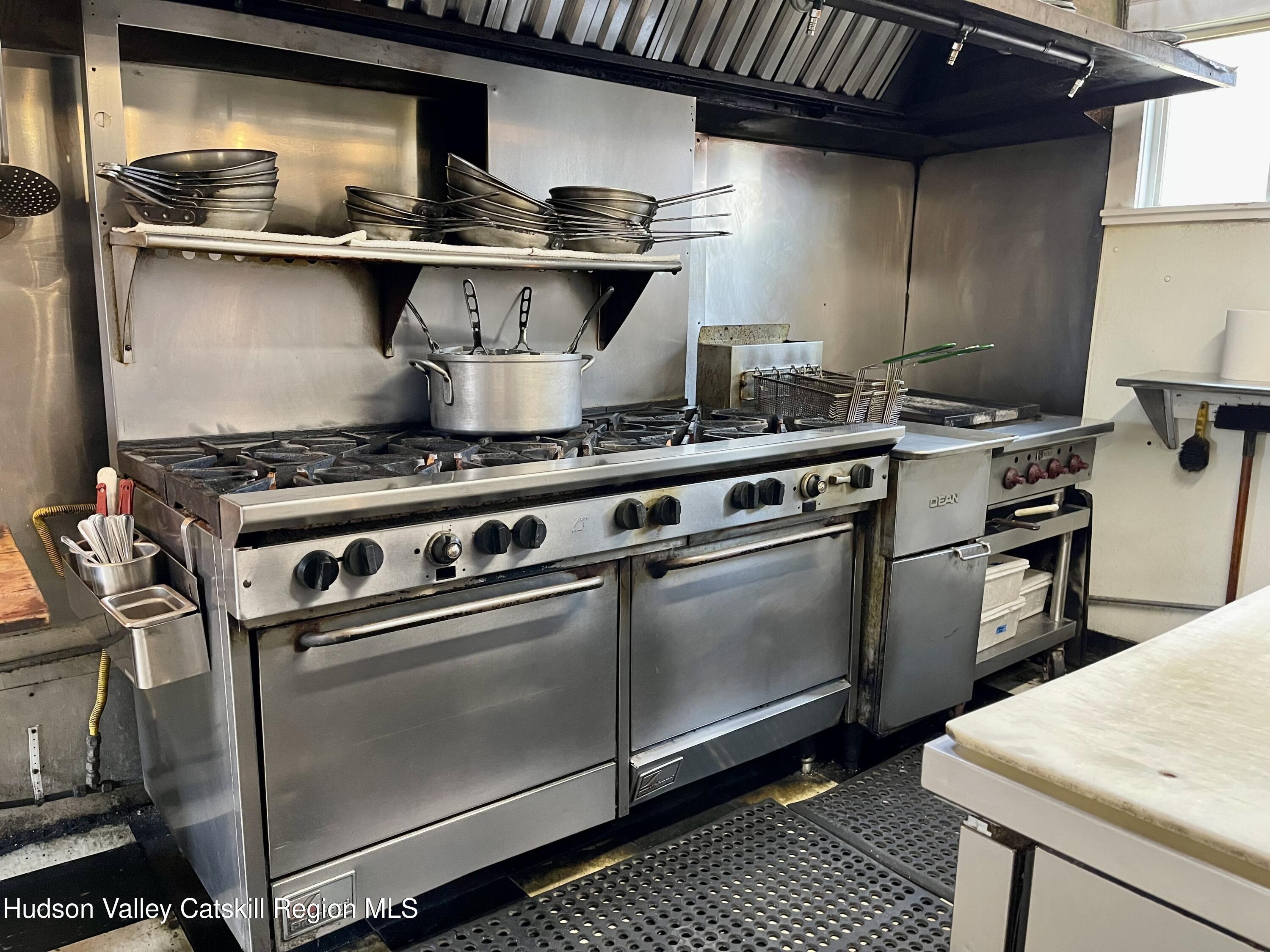 High Falls, New York 12440, United States, ,2 BathroomsBathrooms,Commercial,Active,107232