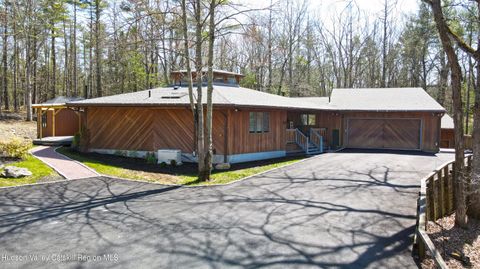 Photo of 93 Phillips Road, Saugerties, NY 12477 (MLS # 20261550)