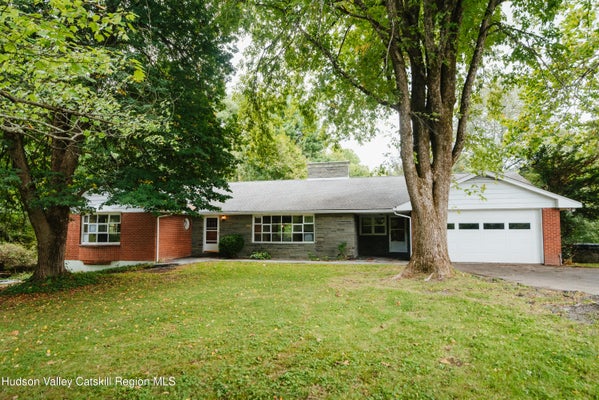 13 EDGEWOOD DR, NEW PALTZ, NY 12561 - Image cde2d2d0bfeefc59cf54ac2e1b25ea57/2897600953