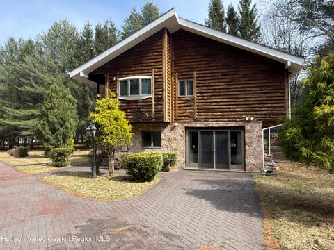 Photo of 1441 Ulster Heights Road, Ellenville, NY 12428 (MLS # 20261544)