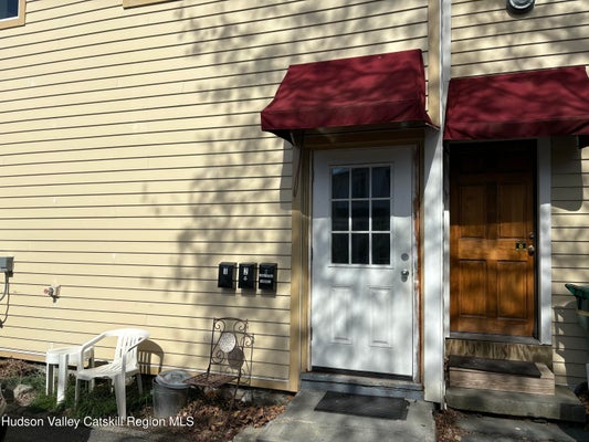 18 MARKET ST APT 1, SAUGERTIES, NY 12477 - Image d3debfc7a587dad5dcc6f12b87d1ec6c/2133187424