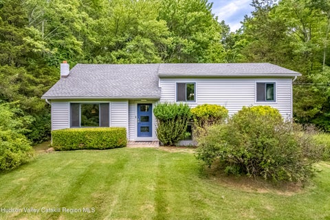Photo of 6 Hickory Hill Road, New Paltz, NY 12561 (MLS # 20264019)