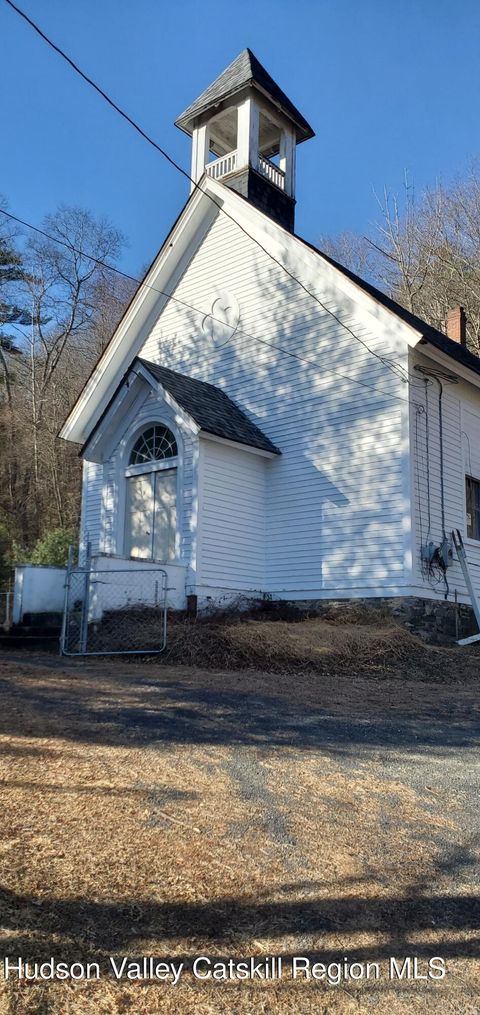 Photo of 651 Us-209, Godeffroy, NY 12729 (MLS # 20261545)