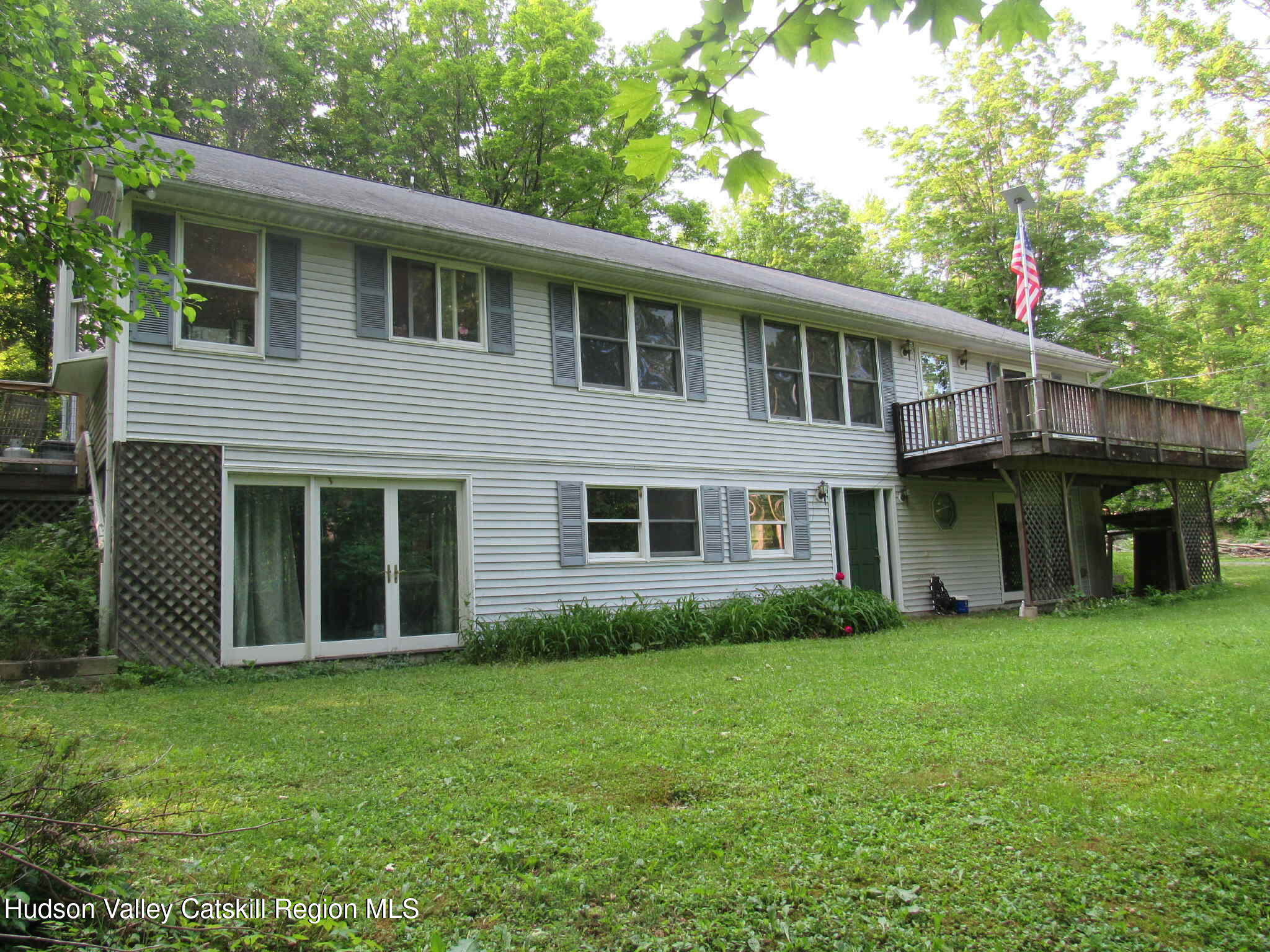 1211 Mountain Road, Shokan, New York - 3 Bedrooms  
2 Bathrooms - 