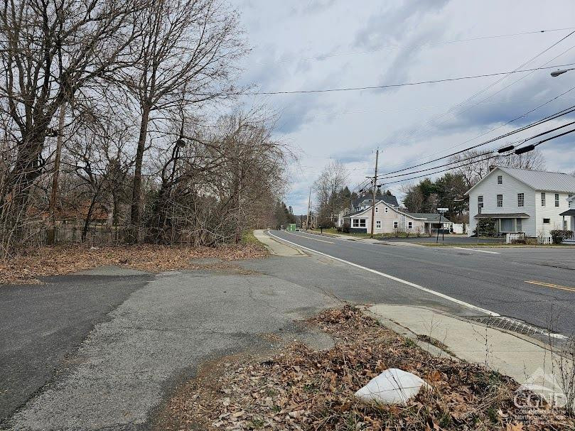 25 Chatham Street, Kinderhook, New York image 4