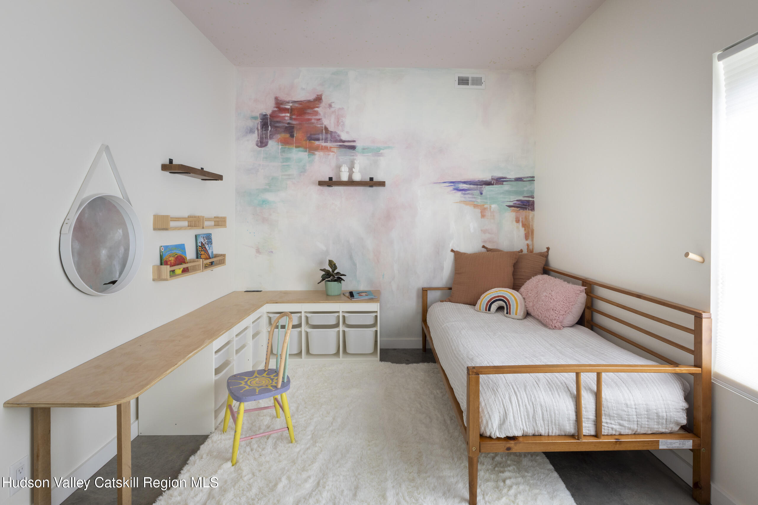 Catskill, New York 12414, United States, 3 Bedrooms Bedrooms, ,3 BathroomsBathrooms,Residential,Active,155303