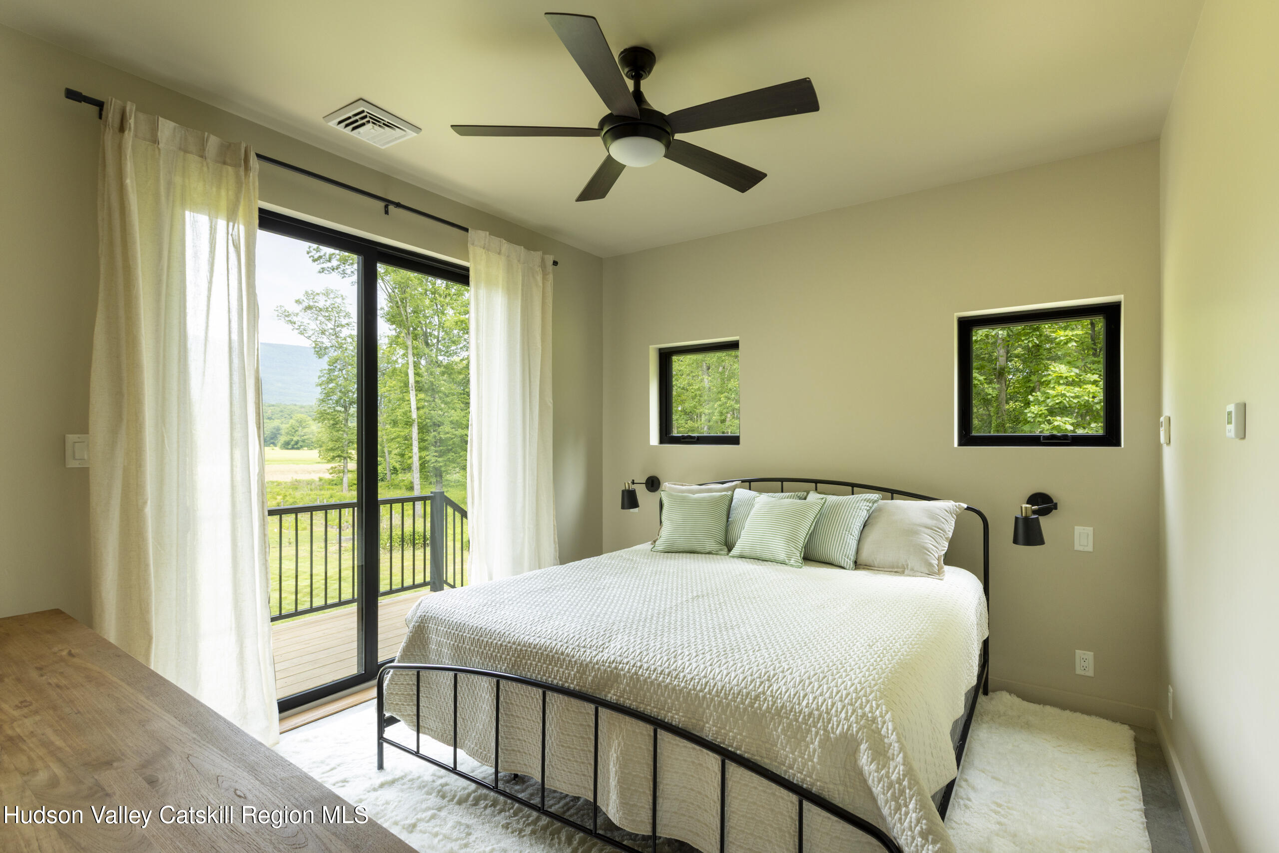 Catskill, New York 12414, United States, 3 Bedrooms Bedrooms, ,3 BathroomsBathrooms,Residential,Active,155303