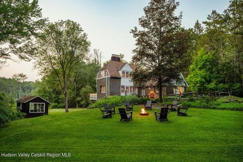 Photo of 114 Dutchtown Road, Saugerties, NY 12477 (MLS # 20260789)