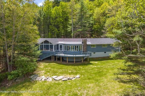 Photo of 34 Upper West Ohayo Mountain Road, Bearsville, NY 12409 (MLS # 20262598)