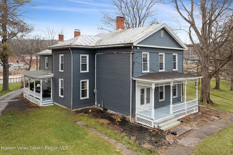 Photo of 352 Main Street, Schoharie, NY 12157 (MLS # 20256124)