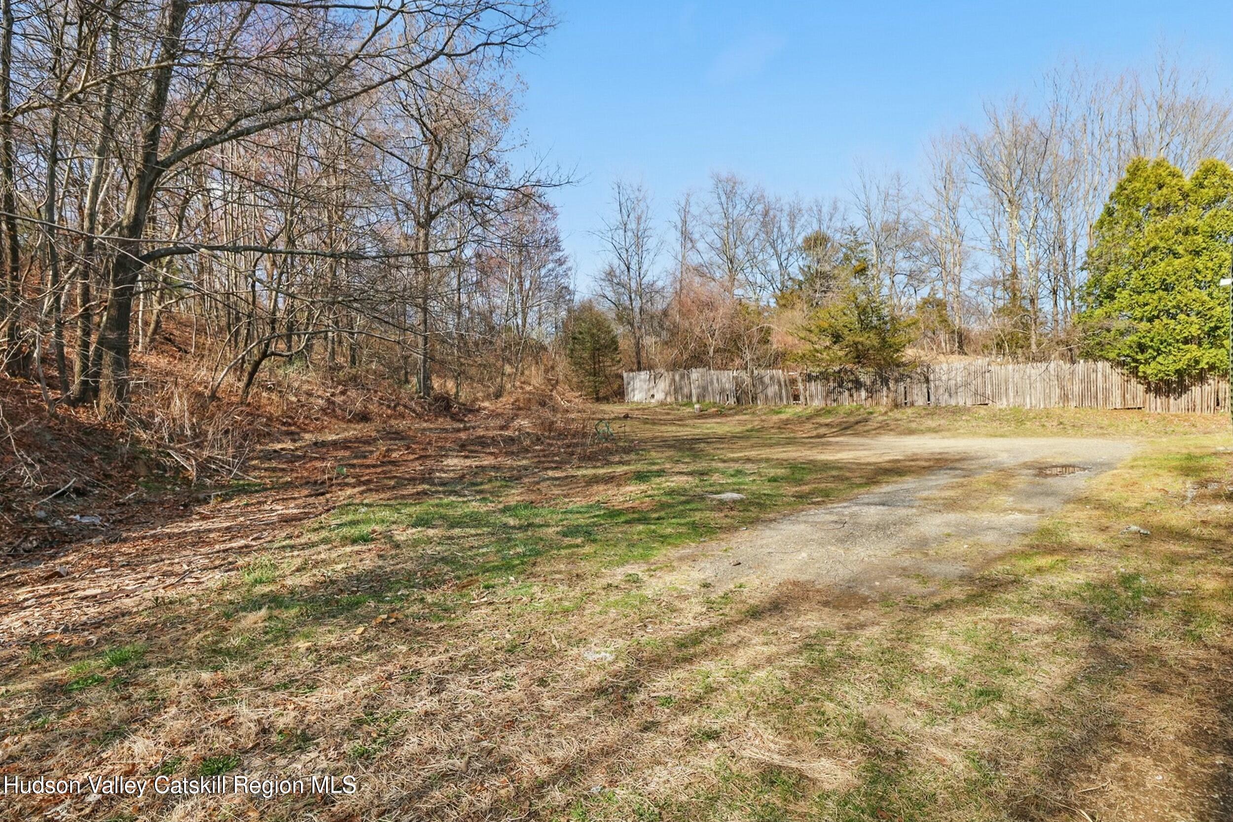 1601 Ny 199, Red Hook, Ohio image 24