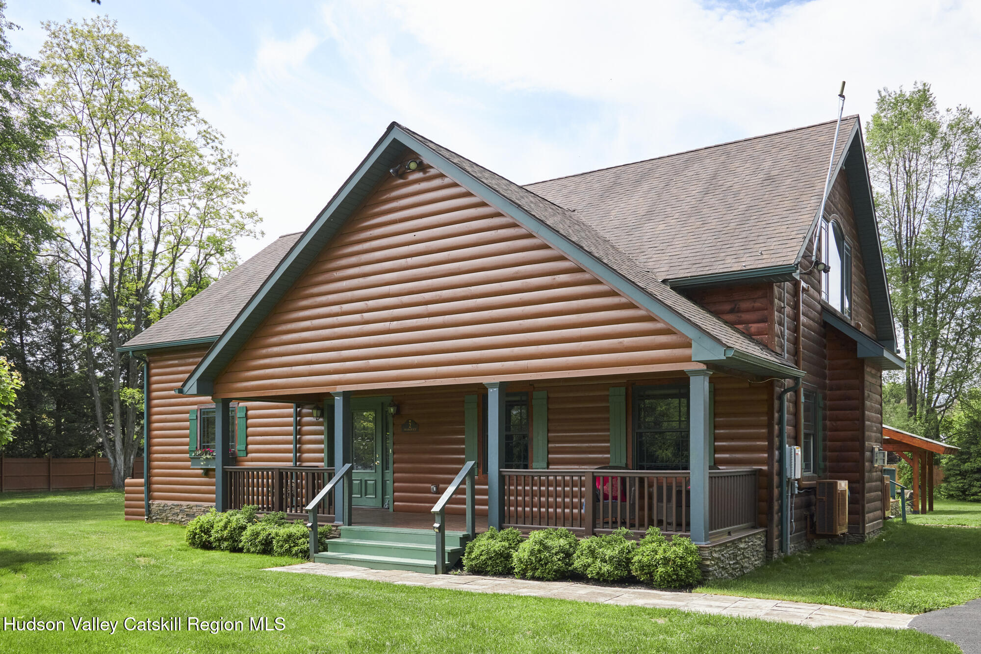 Property for Sale at 2 Marquet Drive, Rhinebeck, New York - Bedrooms: 3 
Bathrooms: 2 
Rooms: 6  - $721,000