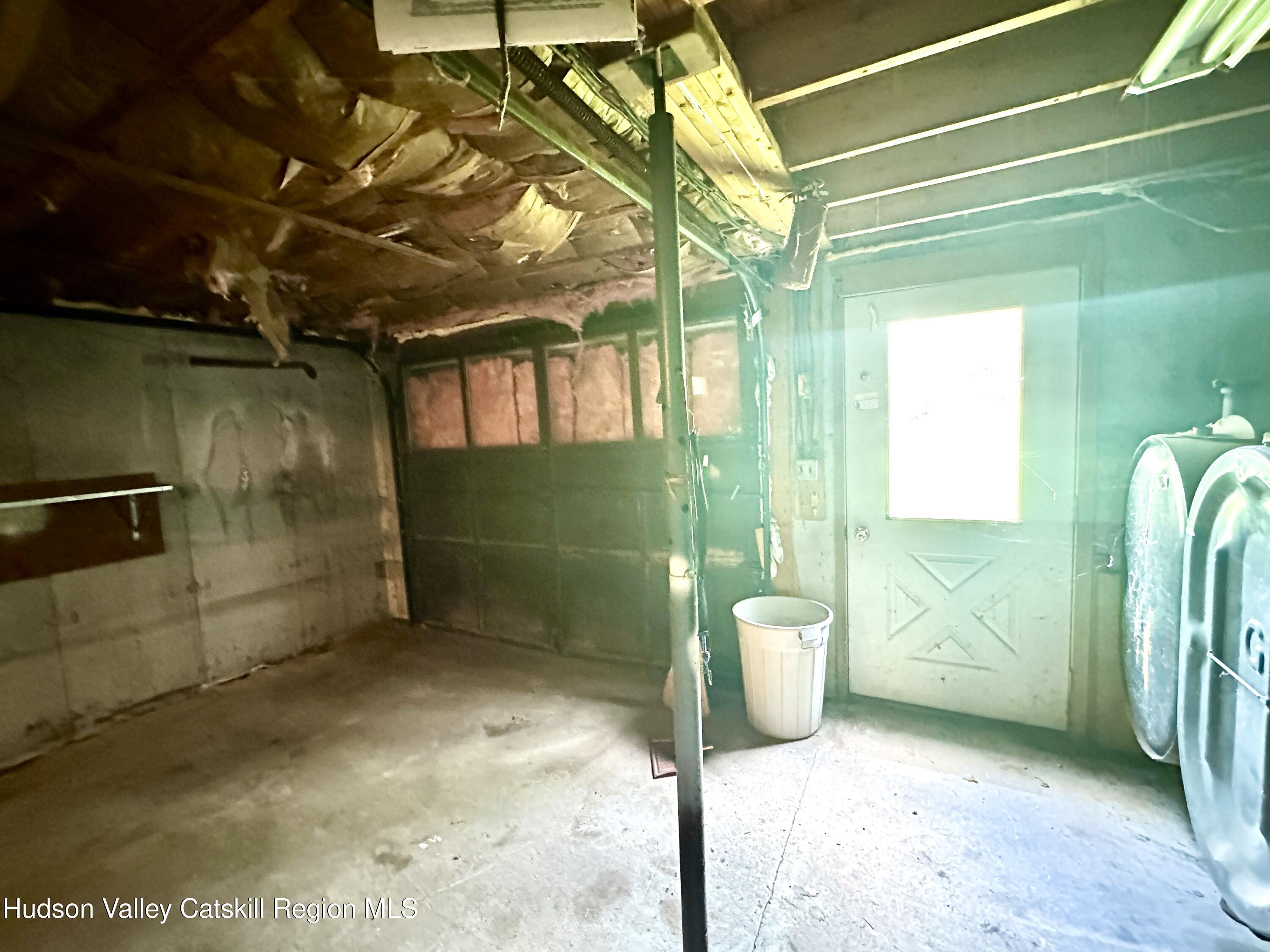 515 Delaware Avenue, Andes, Texas image 21