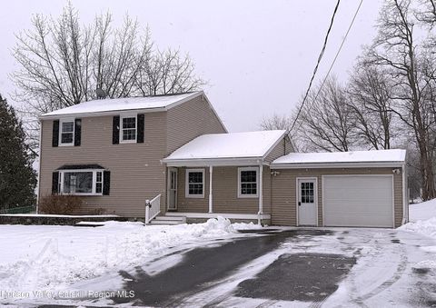 Photo of 13 James Street, Hudson, NY 12534 (MLS # 20260049)