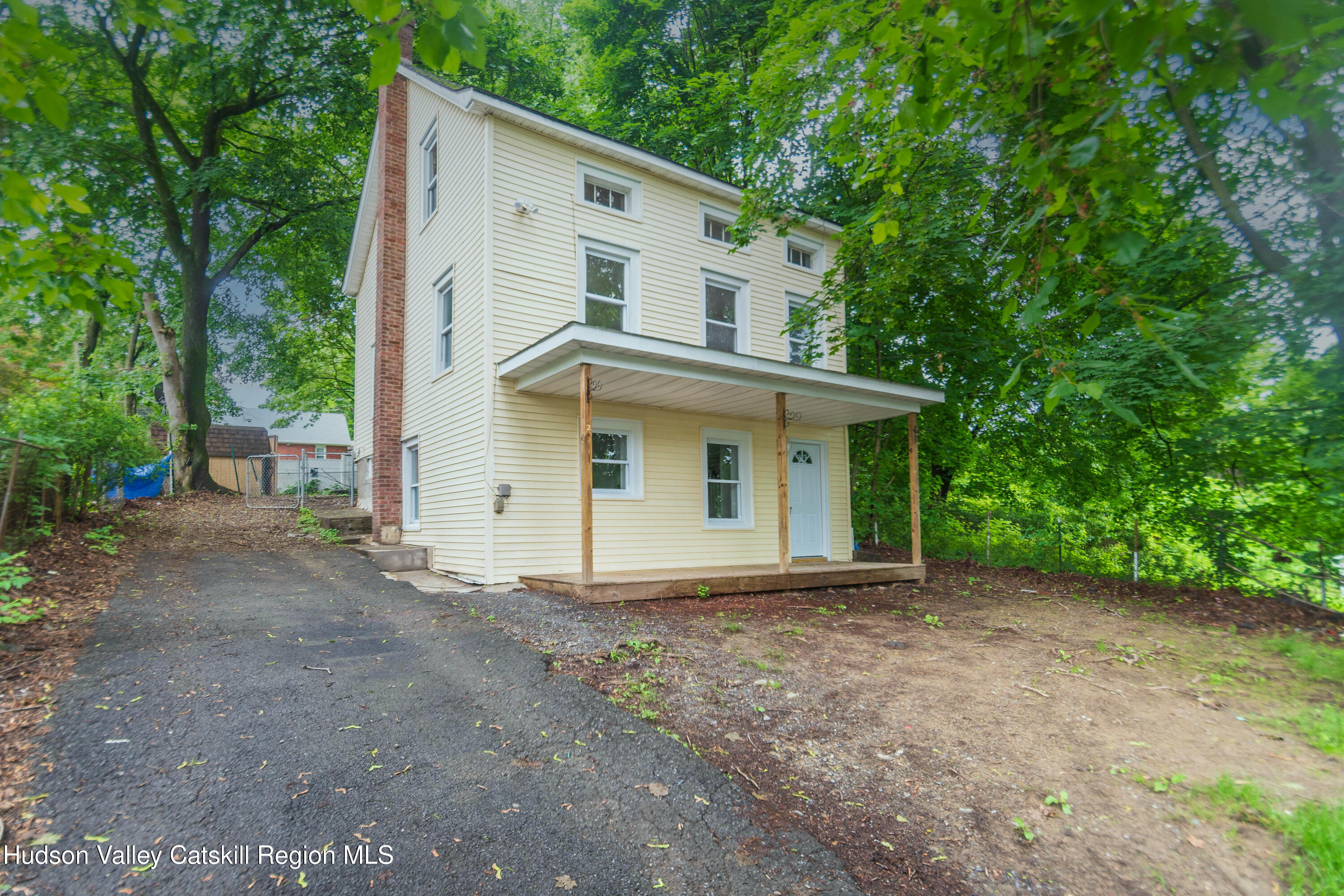 2 Orchard Street, Marlboro, New York - 3 Bedrooms  
1 Bathrooms  
9 Rooms - 