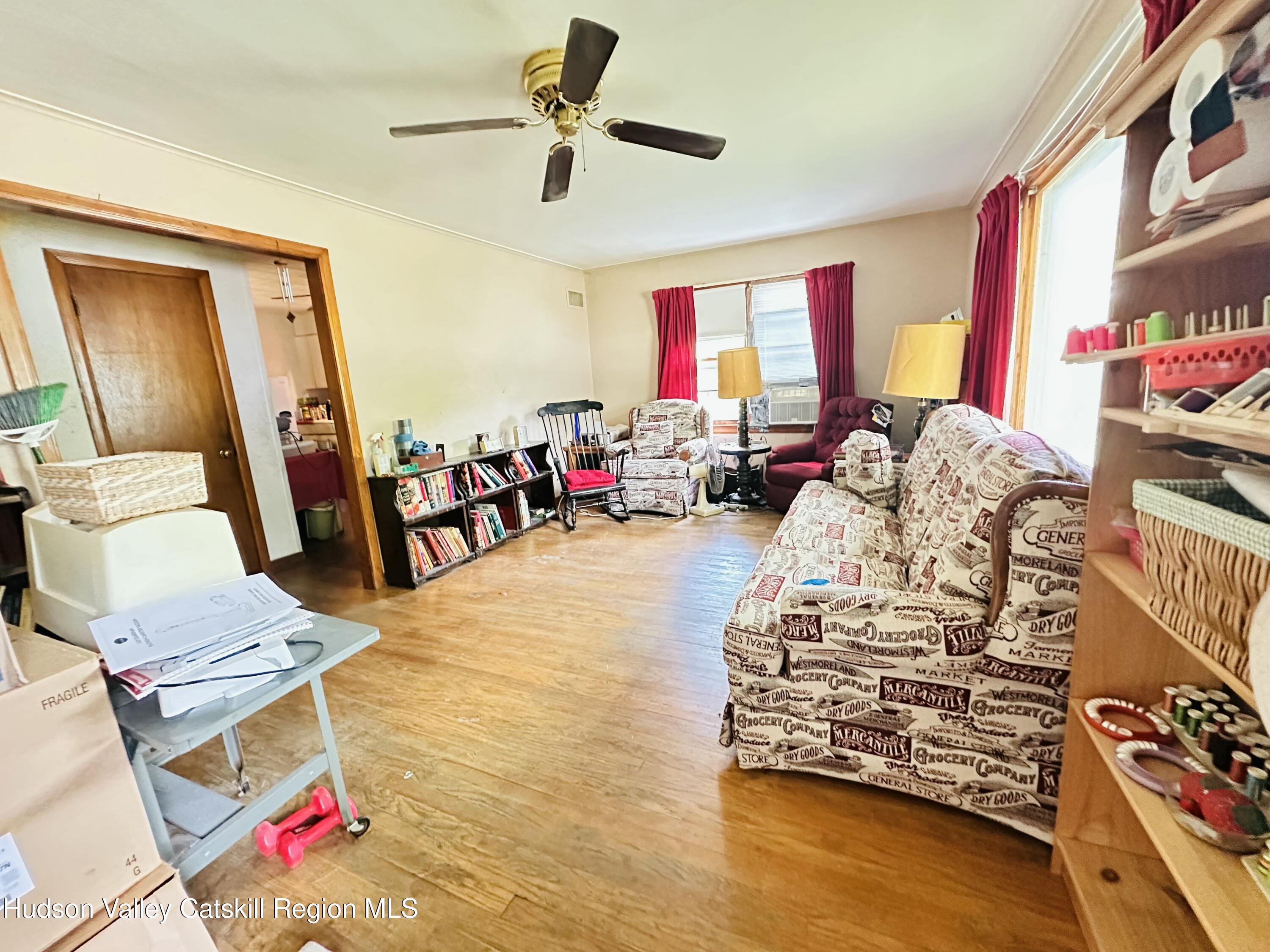 11 S Virginia Avenue, Saugerties, Texas image 6