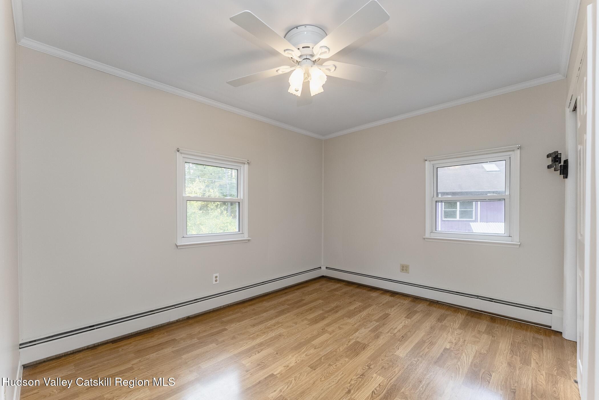 New Paltz, New York 12561, United States, 3 Bedrooms Bedrooms, ,2 BathroomsBathrooms,Residential,Active,219081