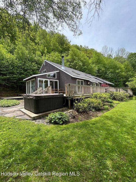Photo of 620 Mohican Trail, Pine Hill, NY 12441 (MLS # 20262890)