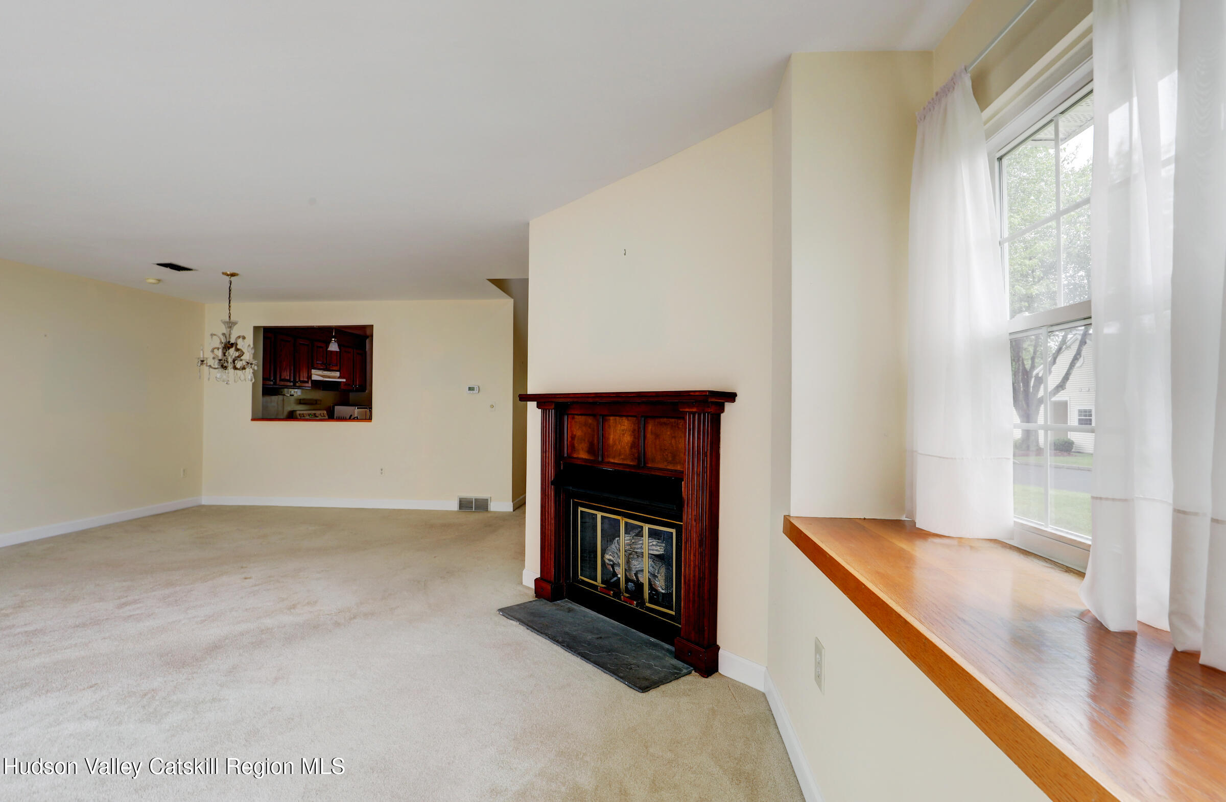 Lake Katrine, New York 12449, United States, 2 Bedrooms Bedrooms, ,2 BathroomsBathrooms,Residential,Pending,155111