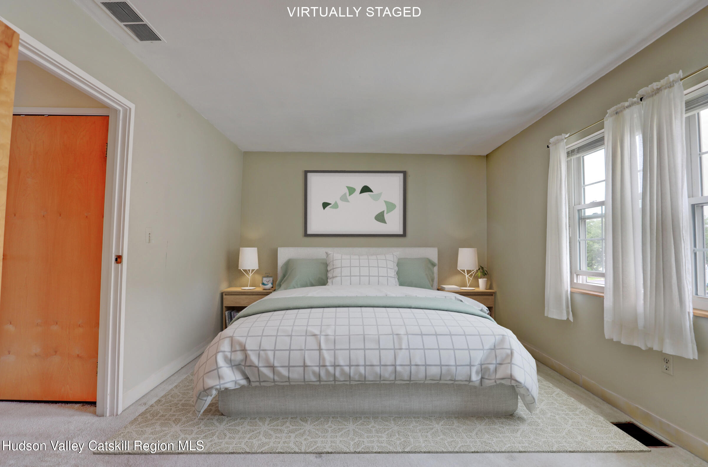 Lake Katrine, New York 12449, United States, 2 Bedrooms Bedrooms, ,2 BathroomsBathrooms,Residential,Pending,155111