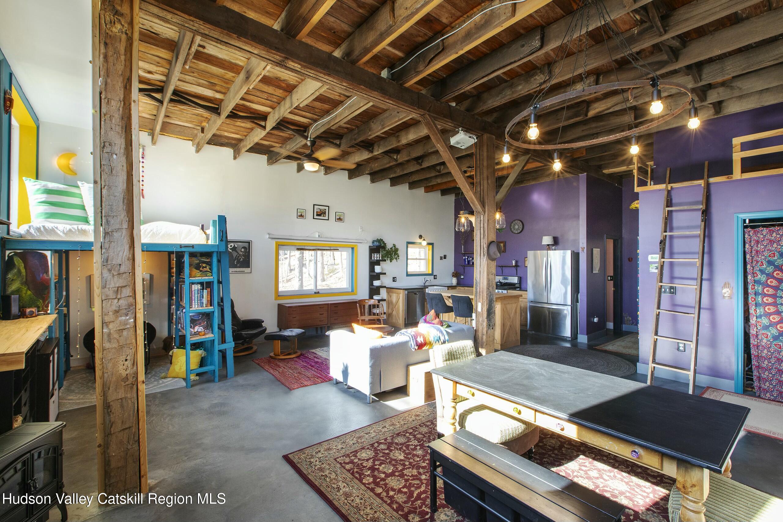 Woodstock, New York 12498, United States, 2 Bedrooms Bedrooms, ,2 BathroomsBathrooms,Residential,Active,77006