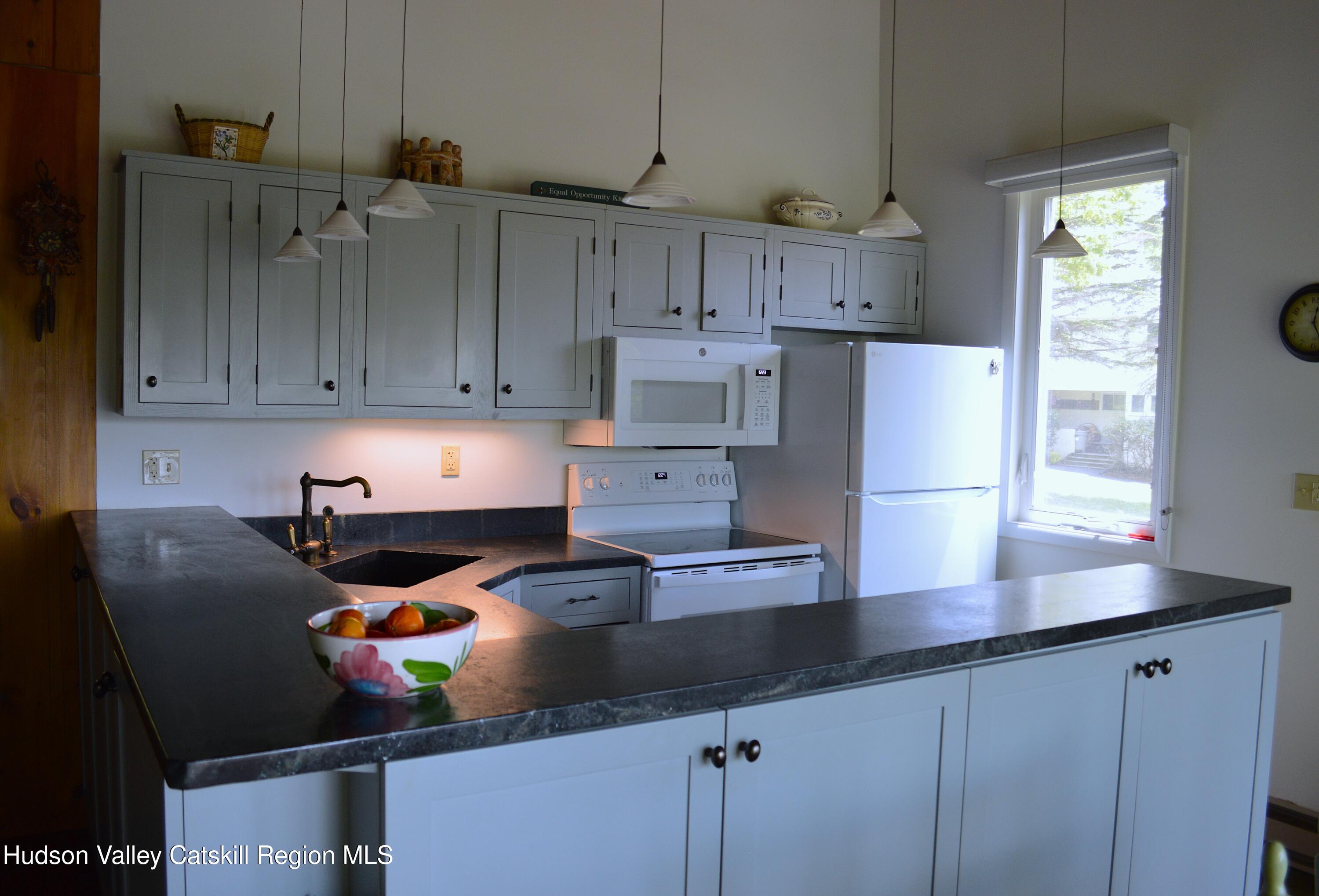 225 Woodland Drive #33-9, Denver, New Mexico image 6