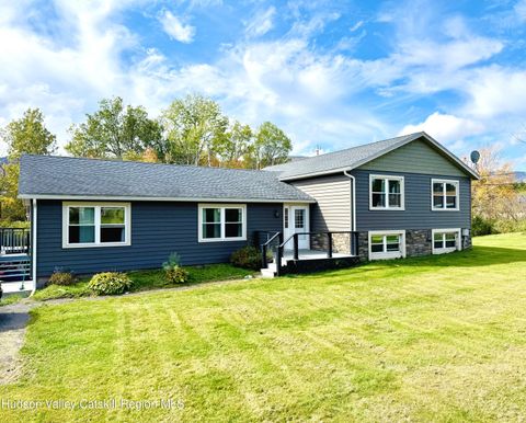 Photo of 1004 Clum Hill Road Road, Elka Park, NY 12427 (MLS # 20255637)