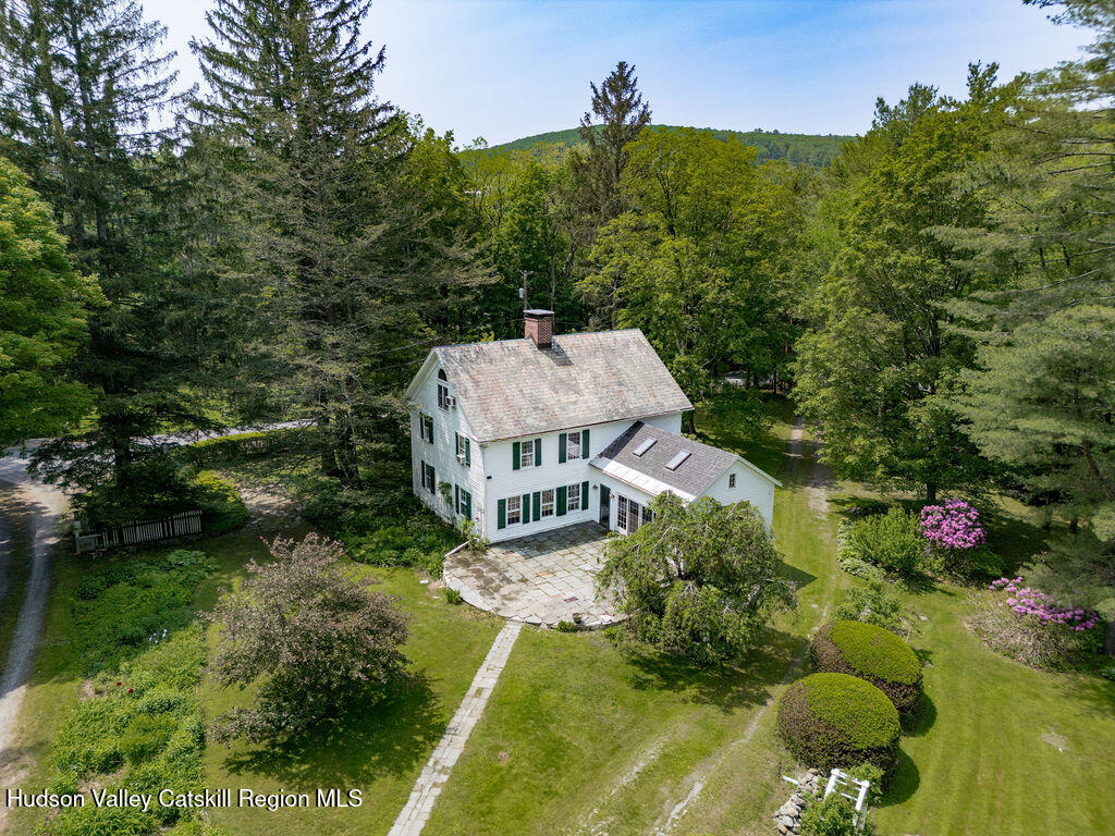 21 Cemetery Road, New Lebanon, New York image 32