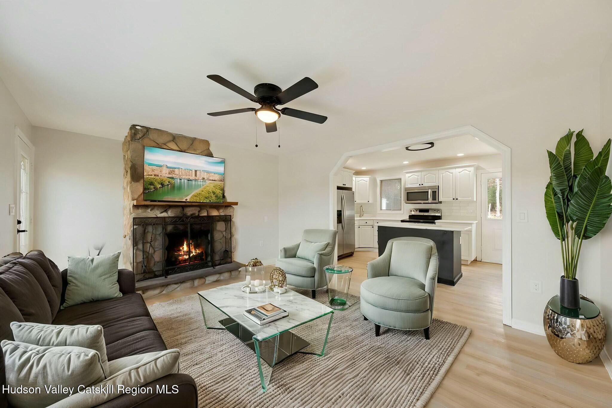 8 Highland Avenue, Ulster Park, Ohio image 5