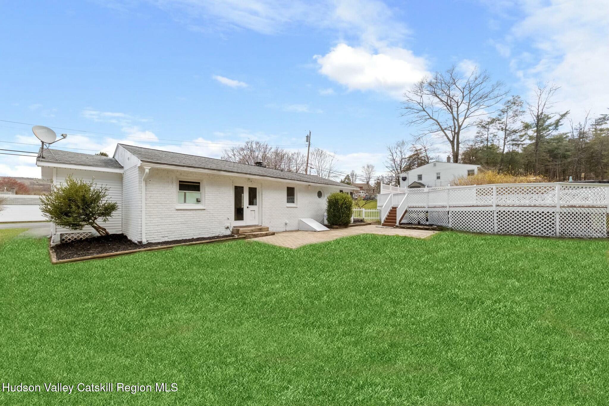 8 Highland Avenue, Ulster Park, Ohio image 21