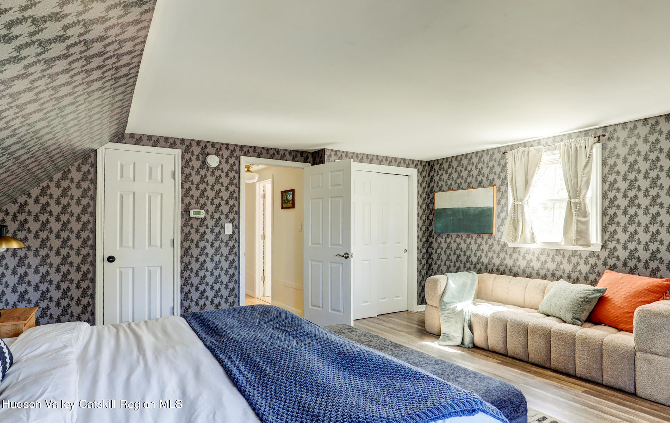 Saugerties, New York 12477, United States, 4 Bedrooms Bedrooms, ,2 BathroomsBathrooms,Residential,Active,214312