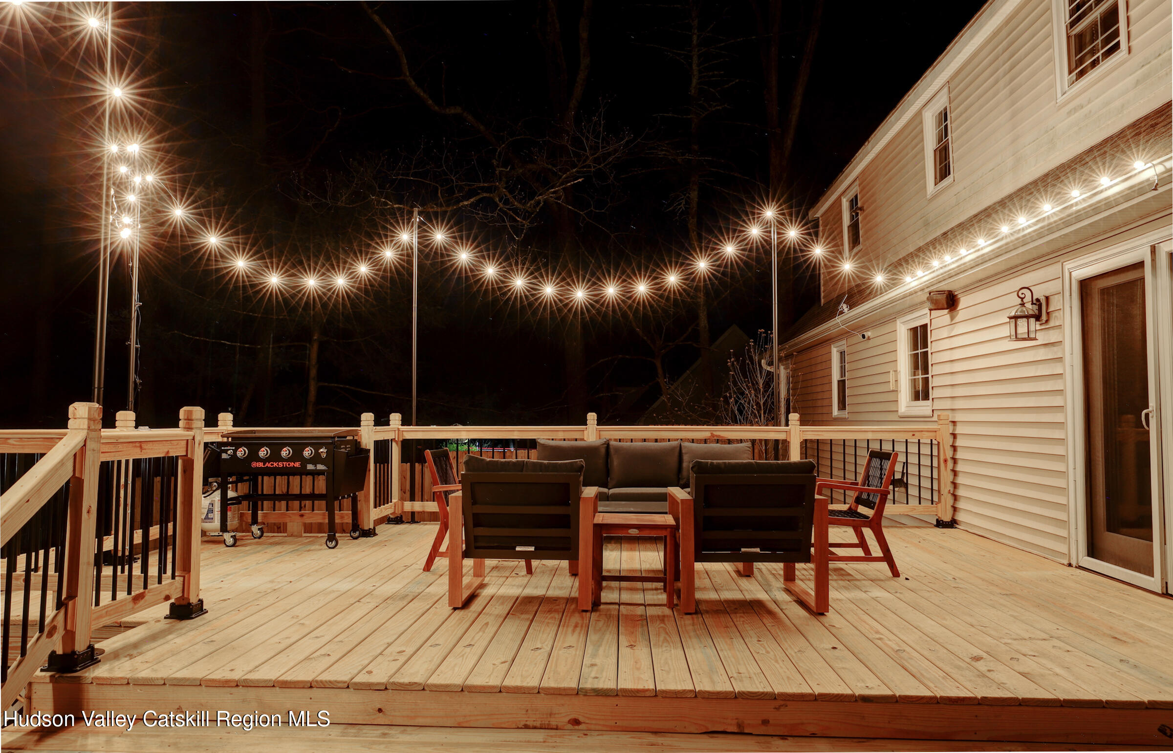 Saugerties, New York 12477, United States, 4 Bedrooms Bedrooms, ,2 BathroomsBathrooms,Residential,Active,214312