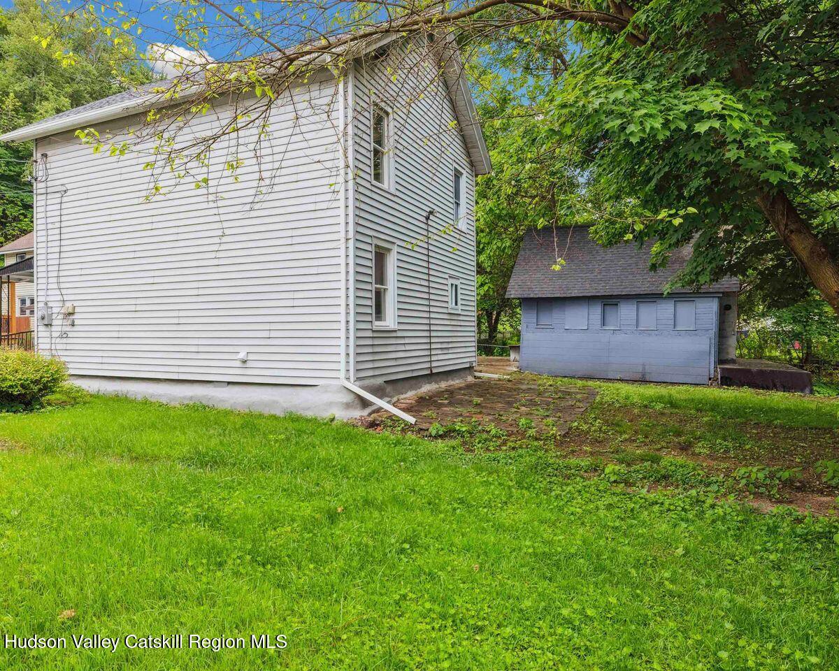 150 N 2nd Street, Esopus, Texas image 23