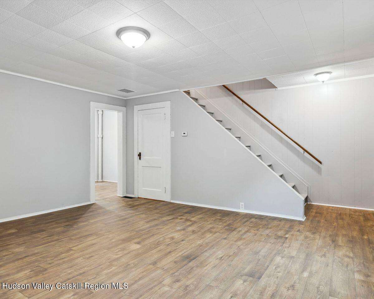 150 N 2nd Street, Esopus, Texas image 5