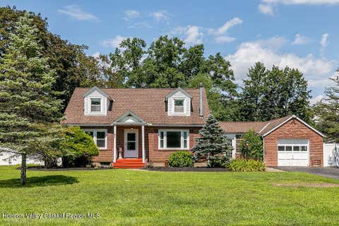 Homes For Sale - 3013 Sunset Lane<br/> Schenectady, NY 12302