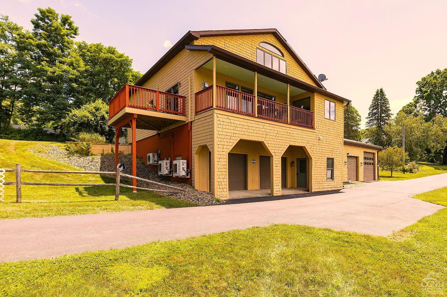 38 Cheviot Road #8, Germantown, New York image 2