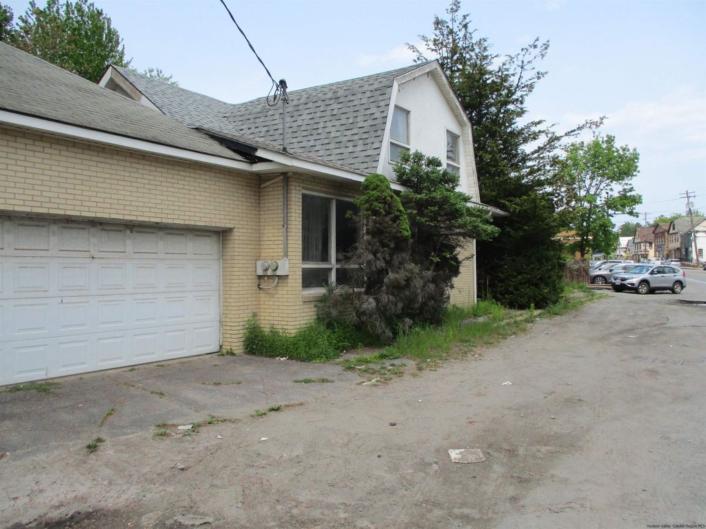 5169 MAIN STREET, South Fallsburg, NY 12779, MLS 20240207 Howard Hanna