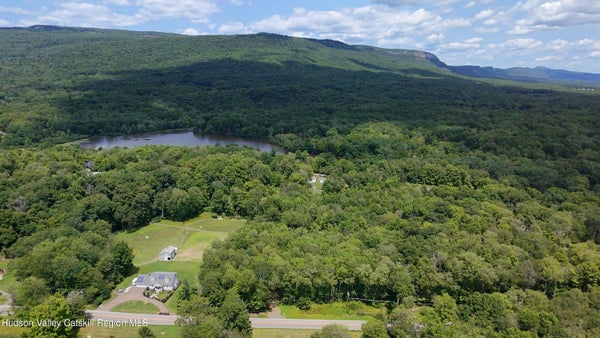 276 TILLSON LAKE RD, WALLKILL, NY 12589 - Image f7a8f5d1c088ac0db0d4e203f5336d3f/1879995778