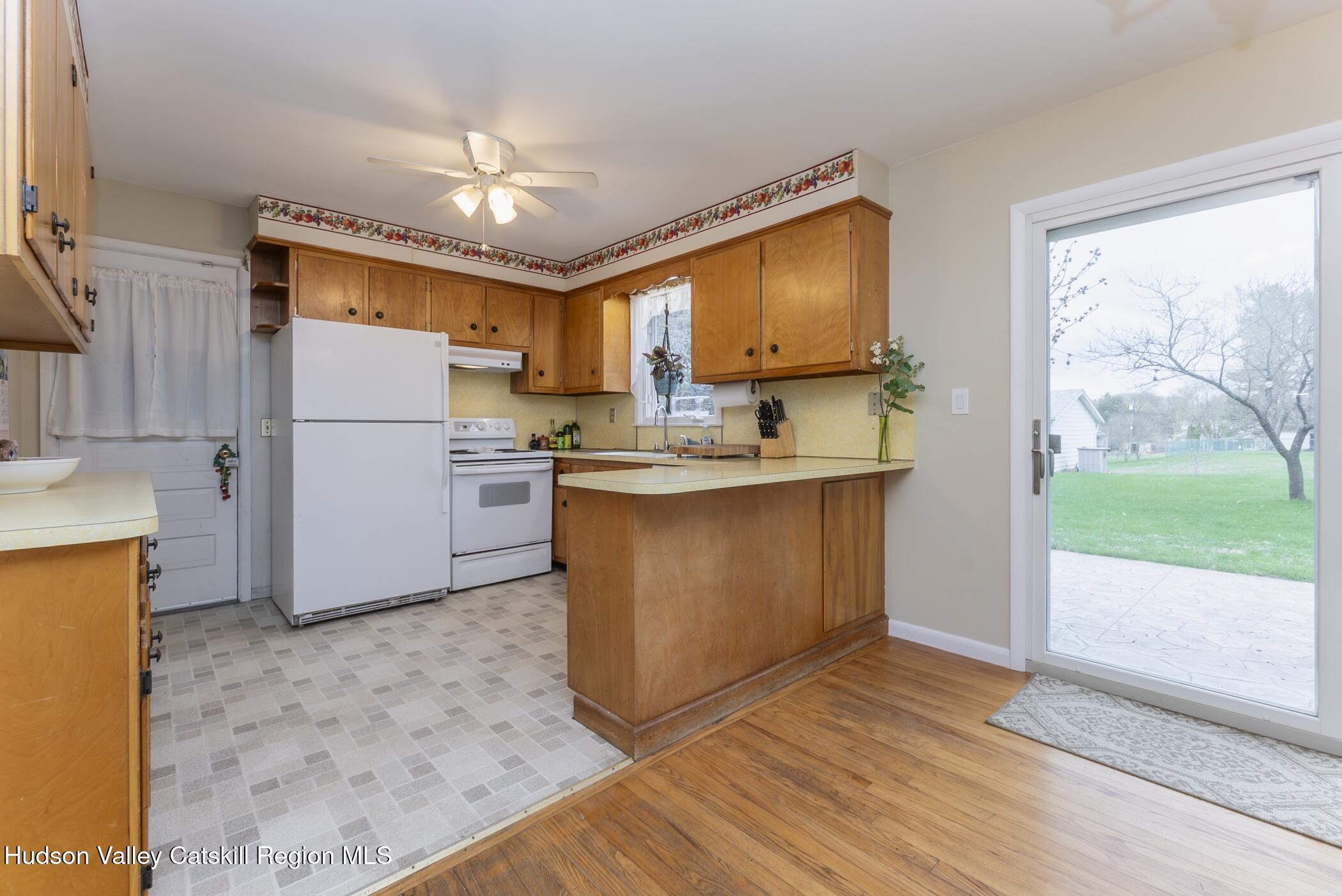 121 Rayna Street, Hurley, Texas image 17