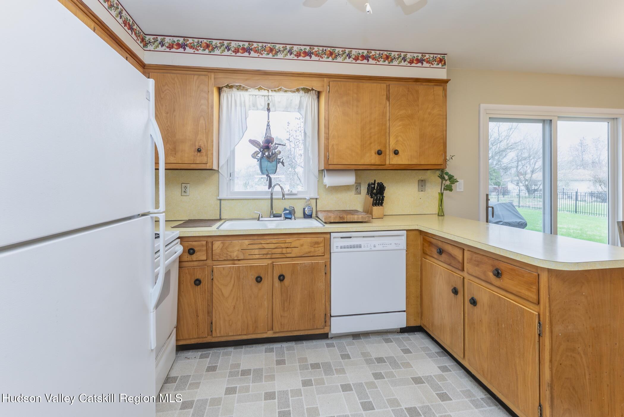 121 Rayna Street, Hurley, Texas image 21