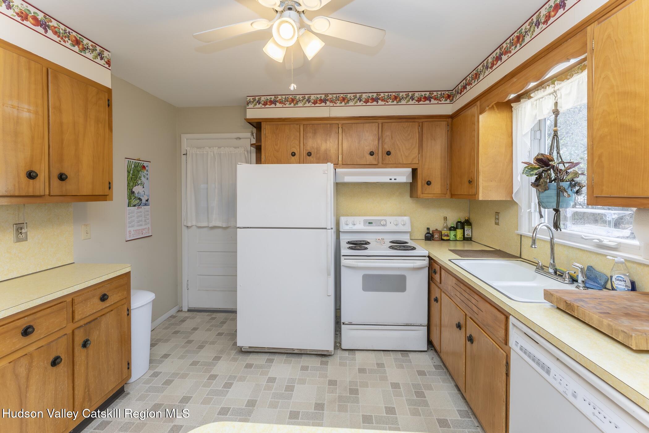 121 Rayna Street, Hurley, Texas image 20