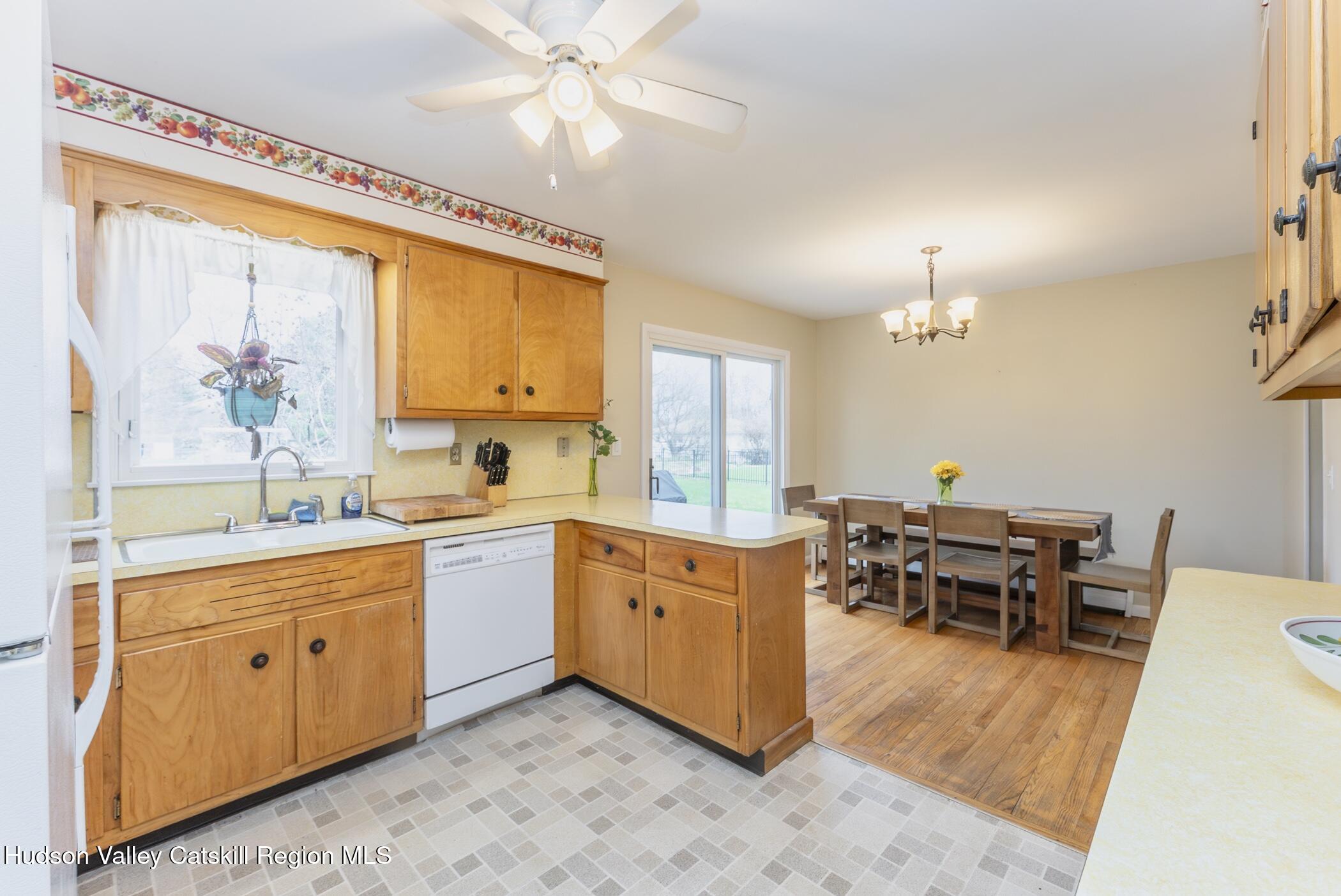 121 Rayna Street, Hurley, Texas image 18