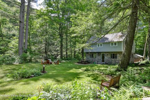 Homes For Sale - 945 Woodland Valley Road<br/> Phoenicia, NY 12464